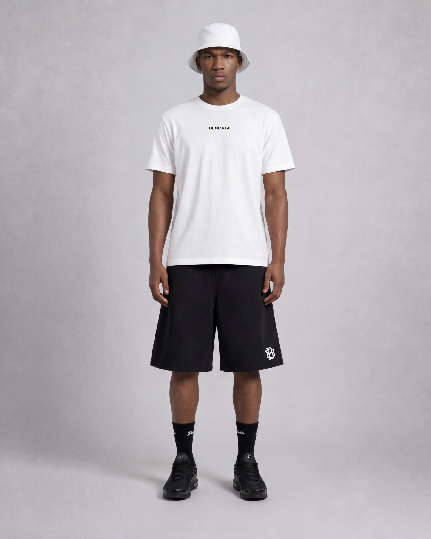 BENDATA | T-SHIRT "BLINDFOLDED"