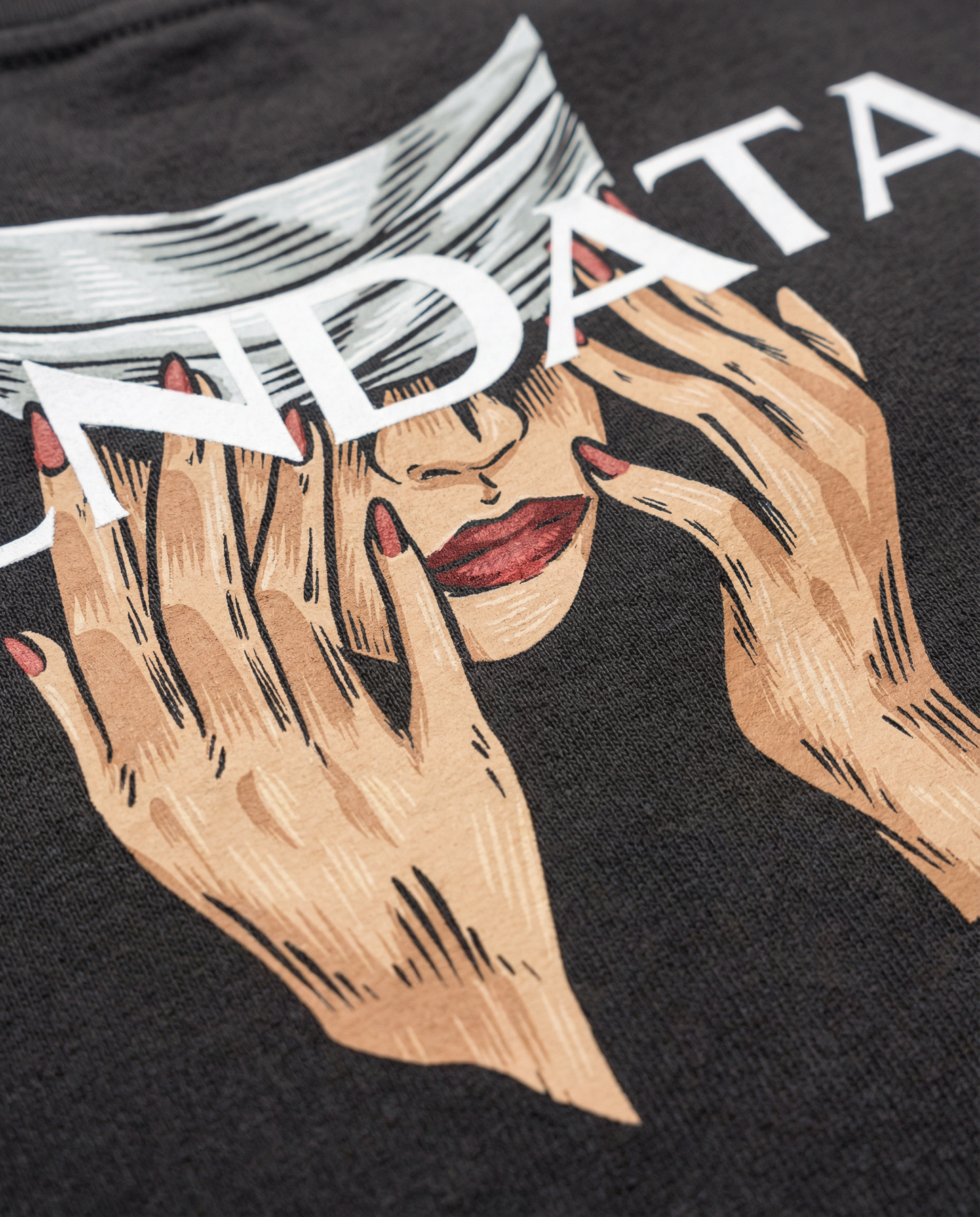BENDATA | T-SHIRT "BLINDFOLDED"